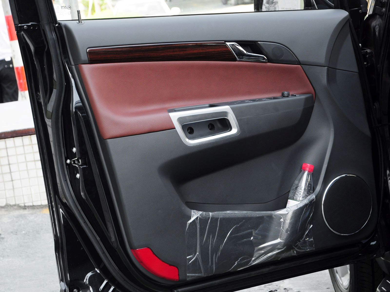 安德拉內(nèi)飾高清大圖