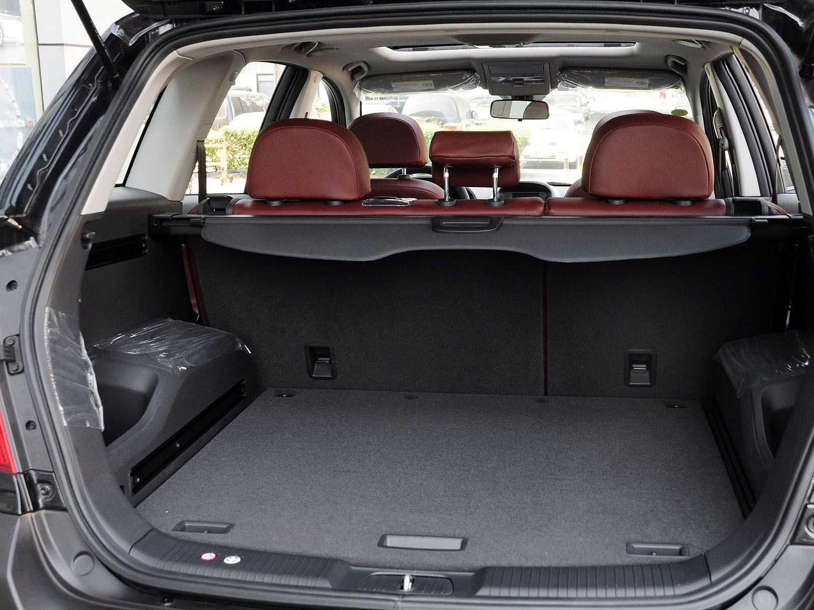 安德拉內(nèi)飾高清大圖