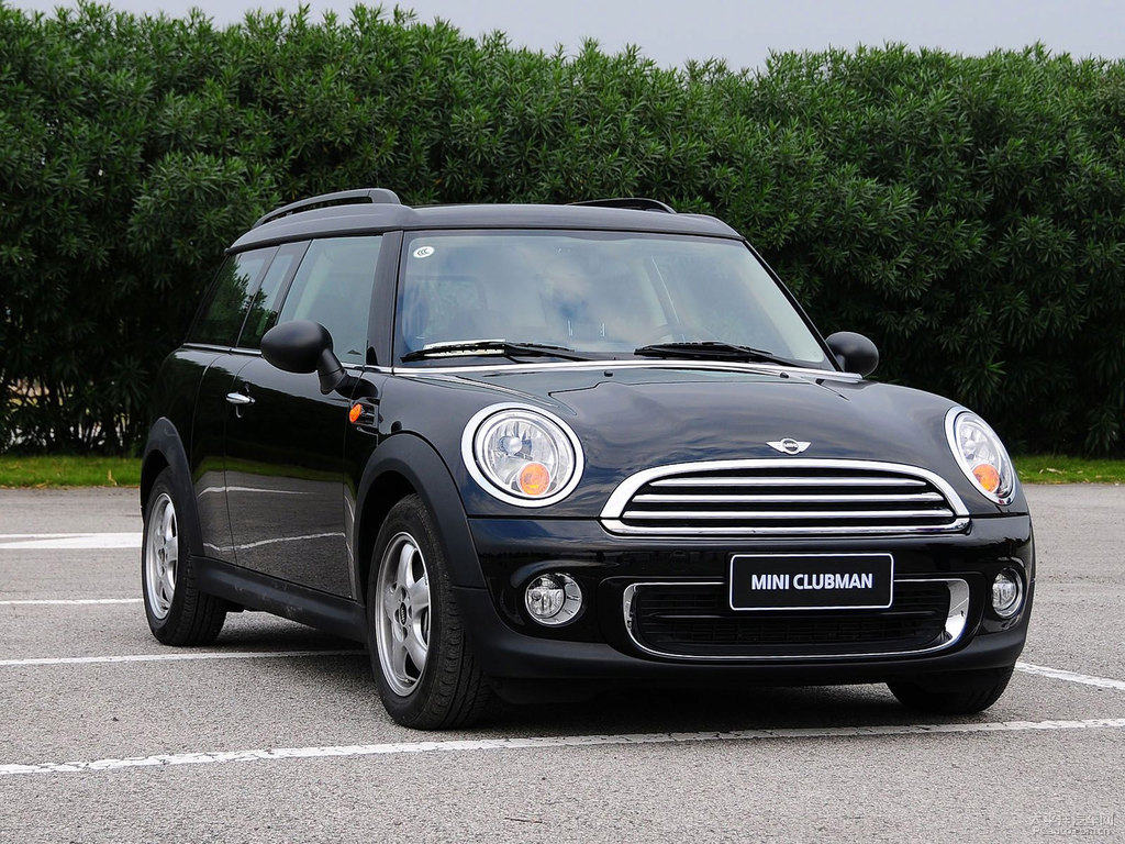 ҹMINI CLUBMAN܇(ch)^(gun)^(gun)DƬ