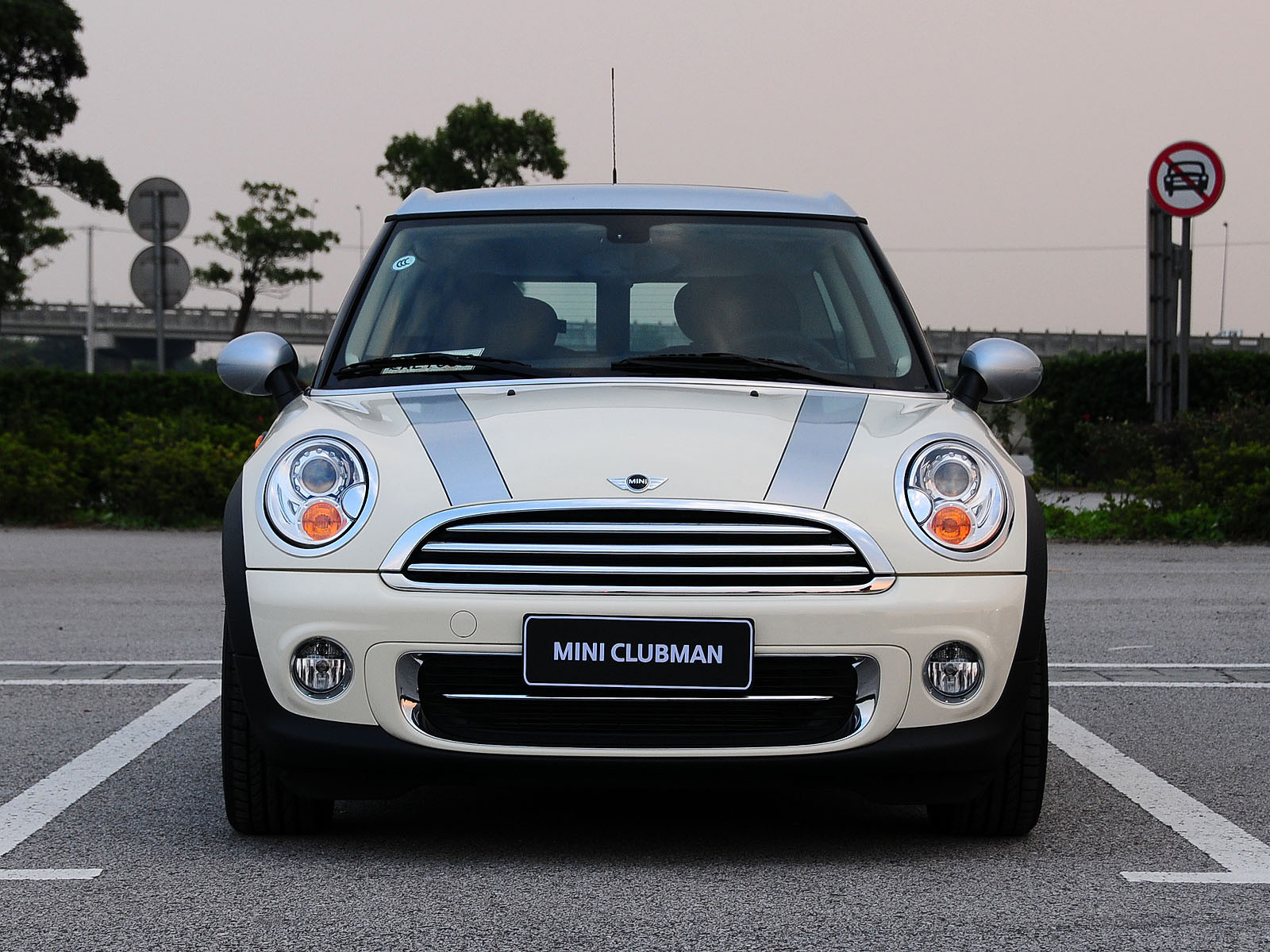MINI CLUBMAN外觀高清大圖