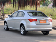 2010款 350S 1.5L 自動(dòng)訊達(dá)版 2010款 350S 1.5L 自動(dòng)訊達(dá)版