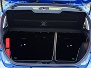 2010款 兩廂 1.5L 手動光芒限定版 2010款 兩廂 1.5L 手動光芒限定版