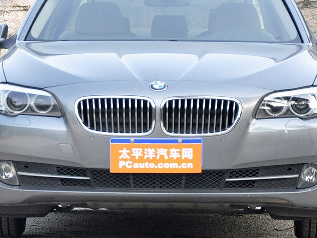 寶馬5系外觀高清大圖