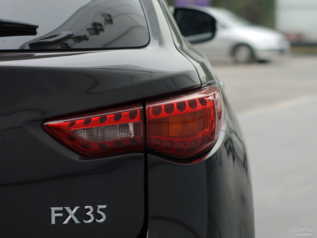ɫӢFX^DƬ