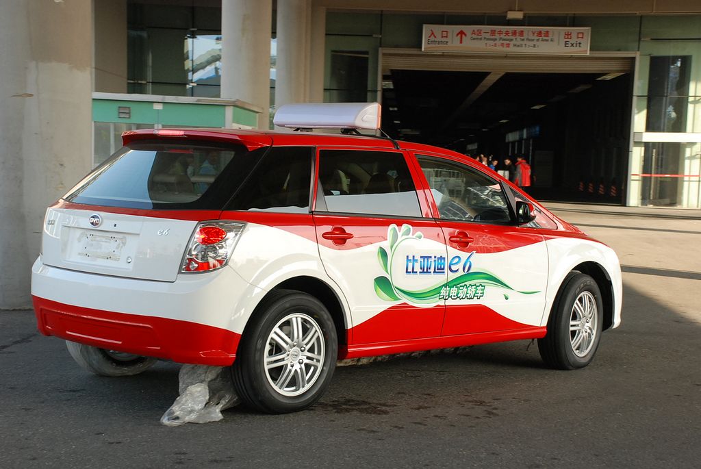 比亞迪e6車展高清大圖