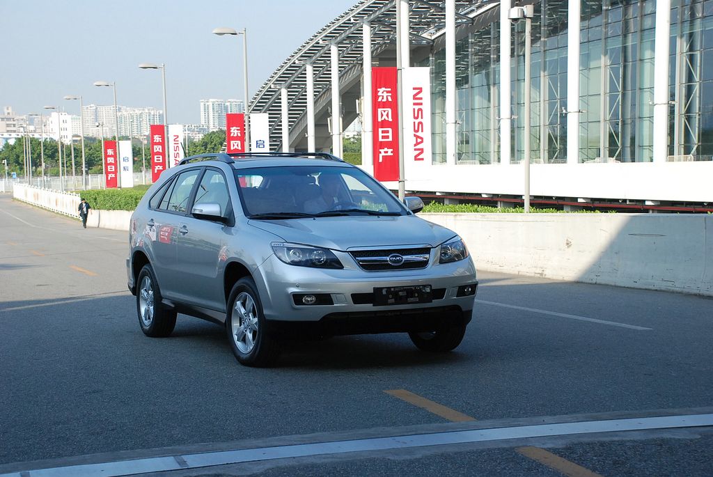 比亞迪S8車展高清大圖