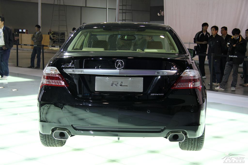 謳歌RL車展高清大圖