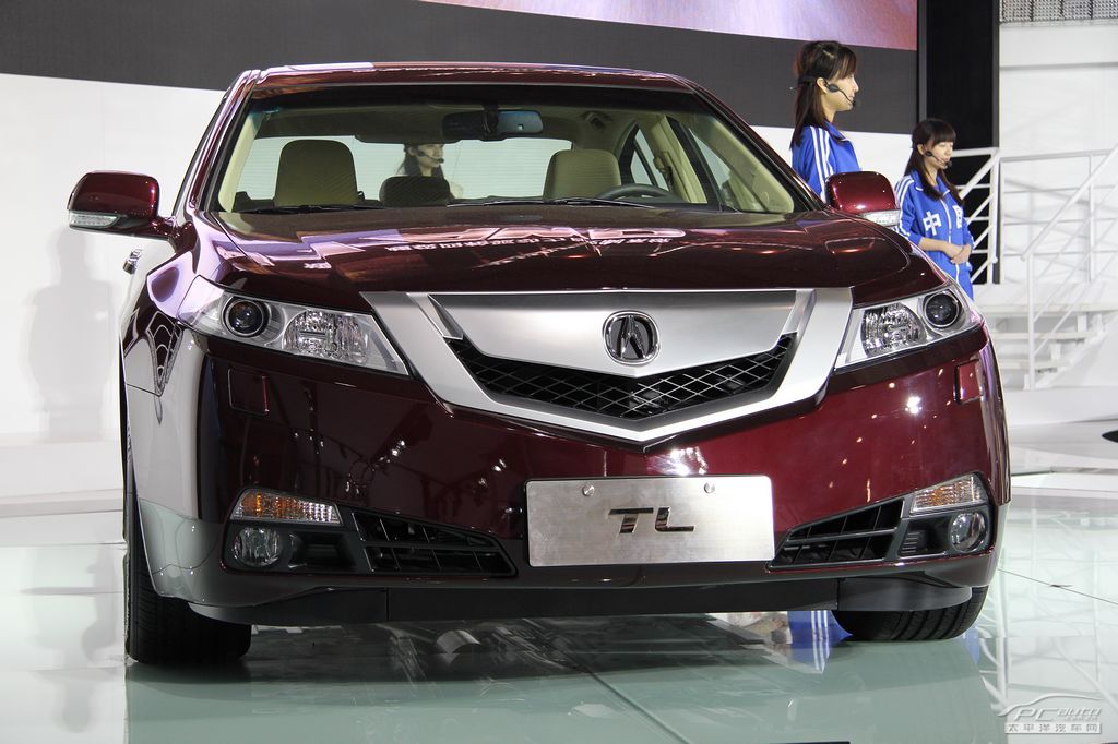 謳歌RL車展高清大圖