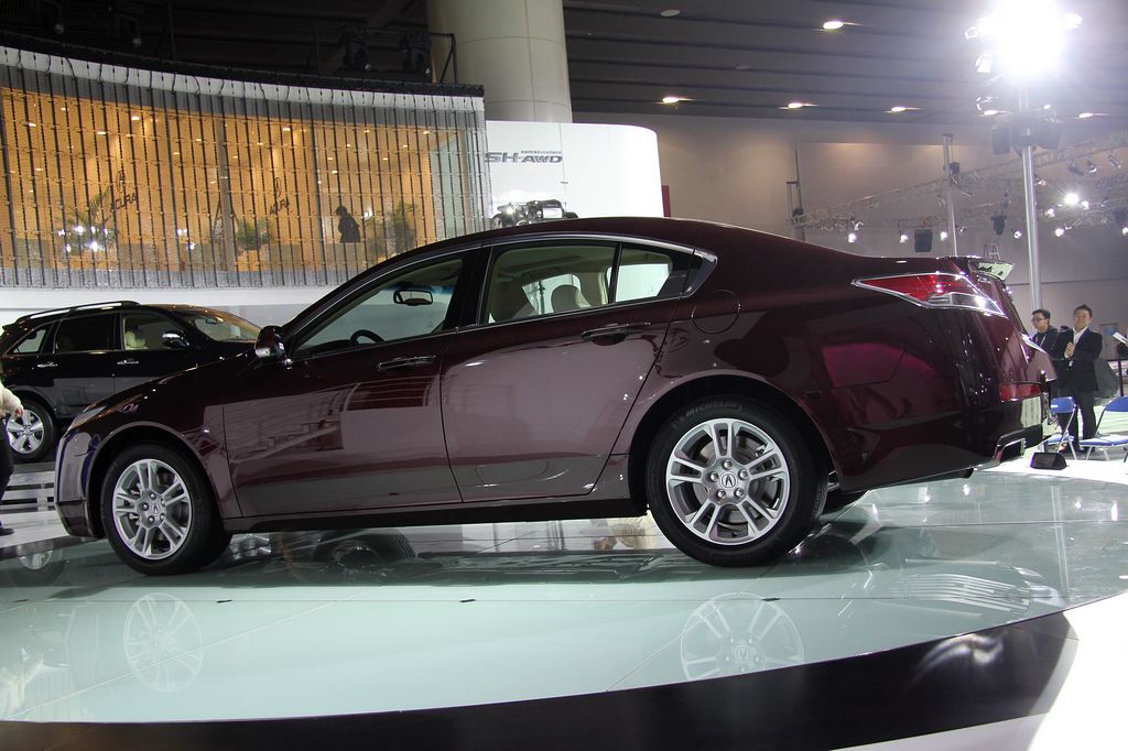謳歌TL車(chē)展高清大圖