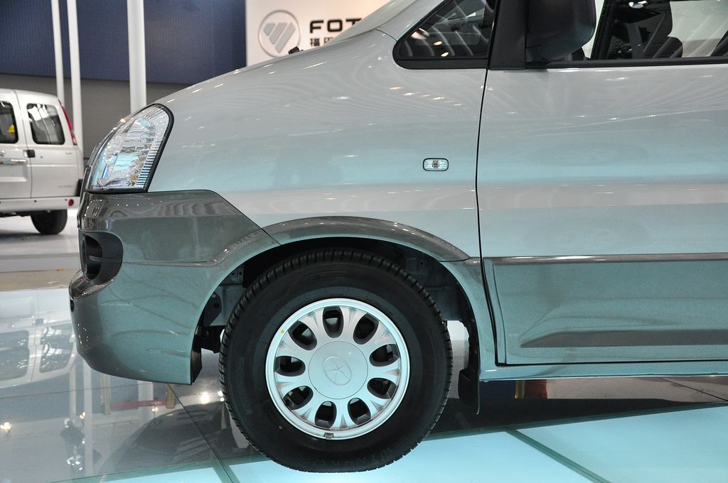 瑞風(fēng)車展高清大圖