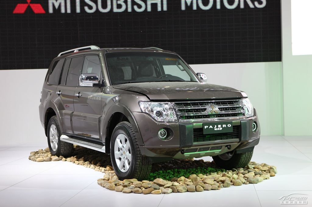 帕杰羅(進(jìn)口)車(chē)展高清大圖