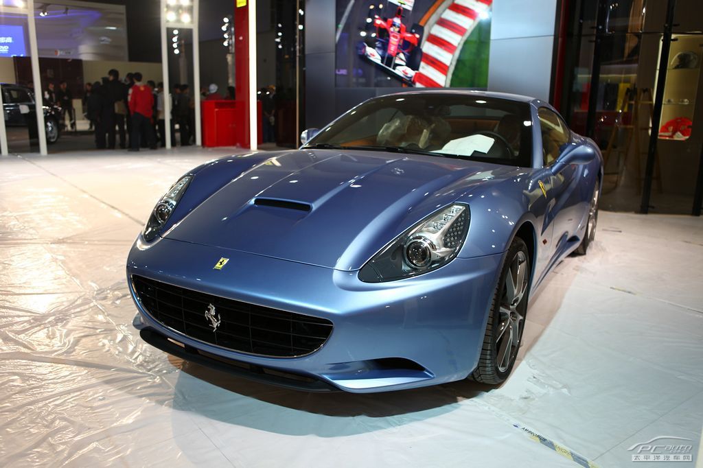 法拉利California車展高清大圖