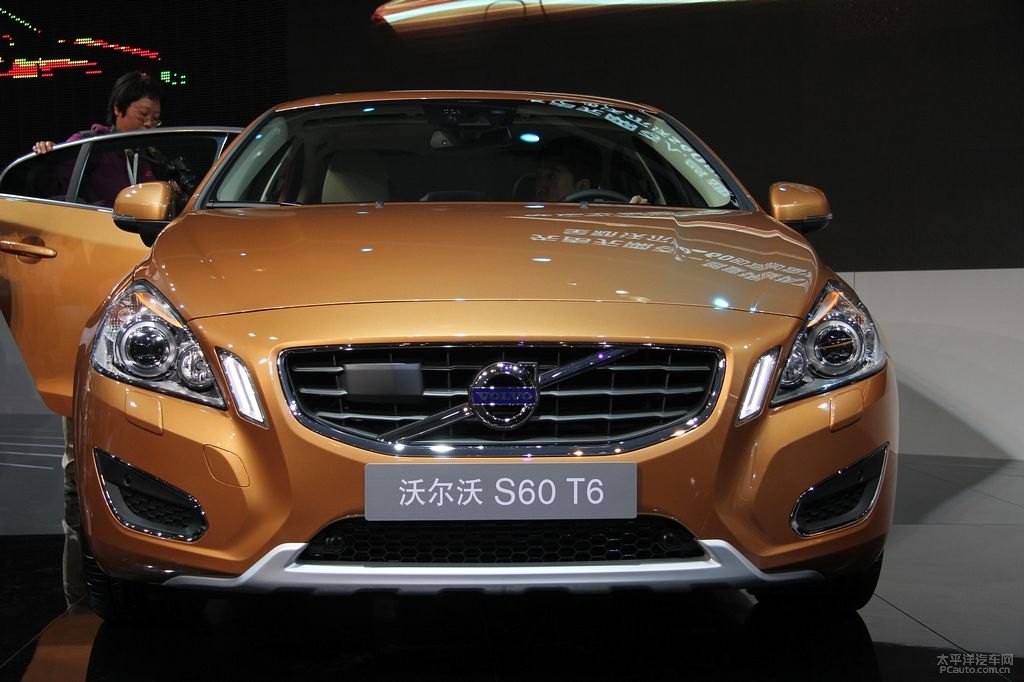 ֠S60(M)DƬ