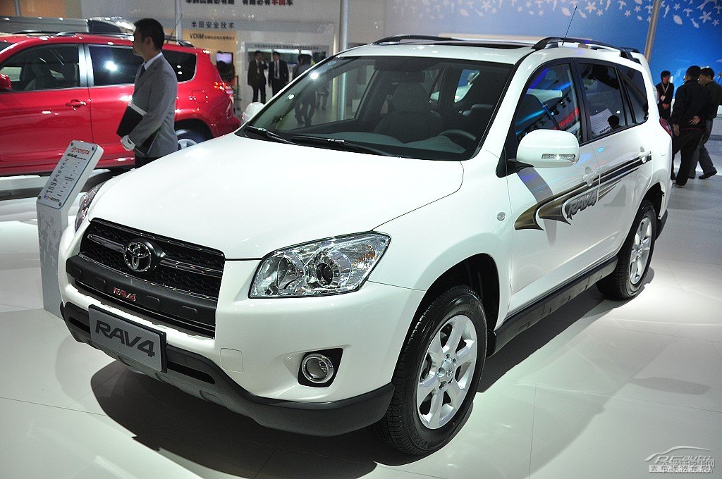 RAV4榮放圖片