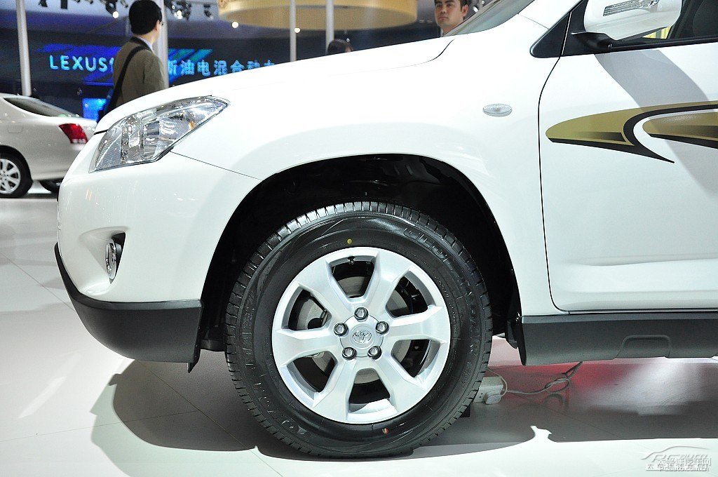 RAV4榮放圖片
