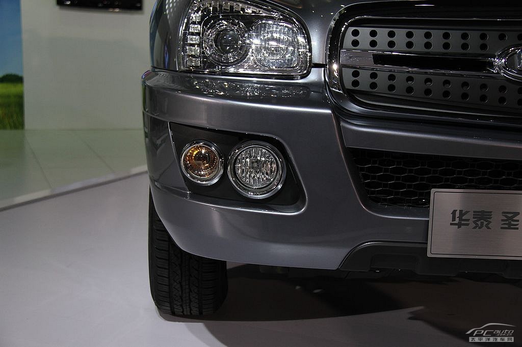 圣達(dá)菲C9車展高清大圖