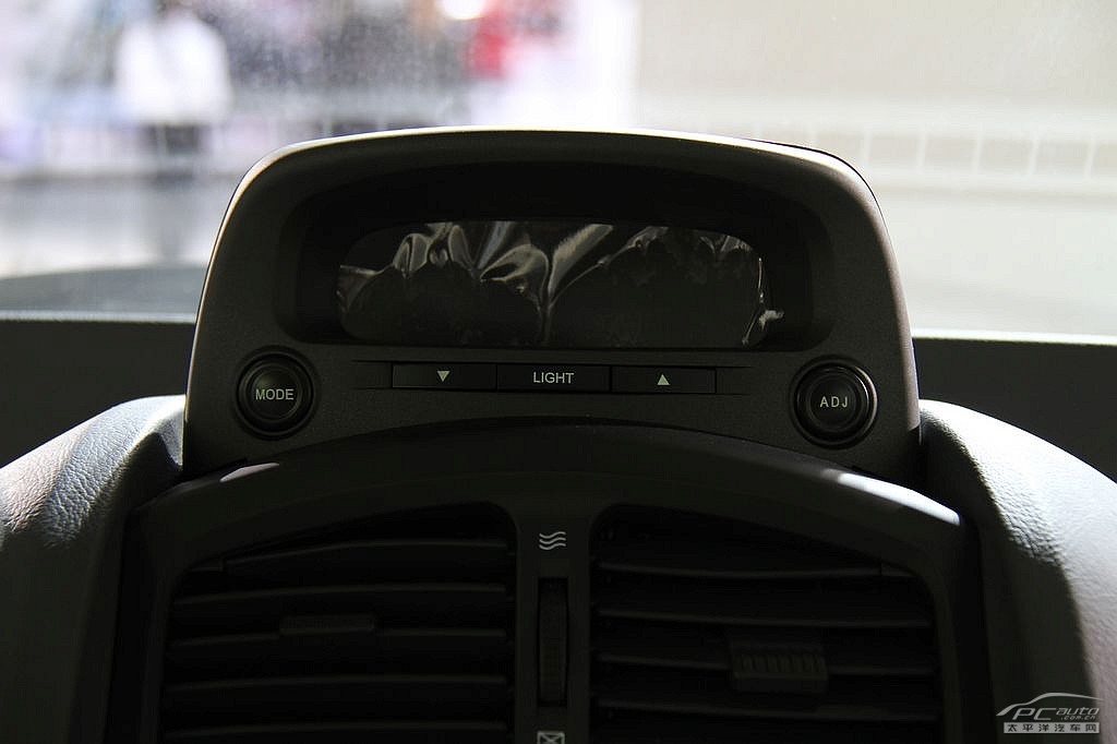 圣達(dá)菲C9車展高清大圖