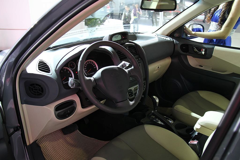 圣達(dá)菲C9車展高清大圖