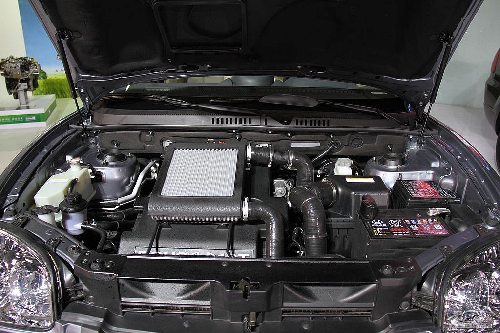 圣達(dá)菲C9車(chē)展高清大圖