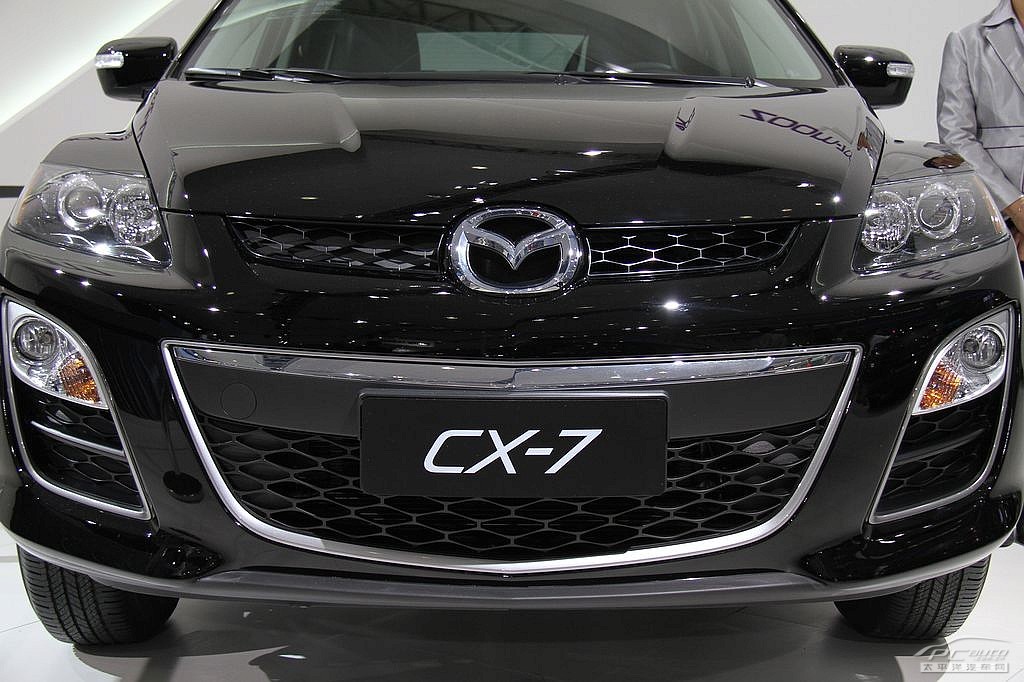 馬自達(dá)CX-7(進(jìn)口)車展高清大圖