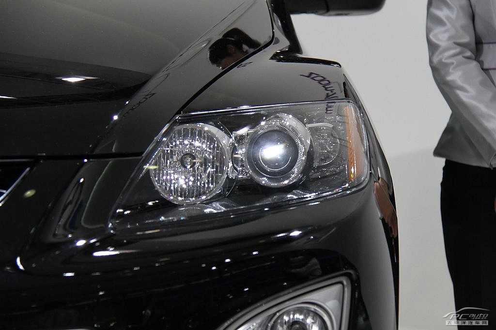 馬自達(dá)CX-7(進(jìn)口)車展高清大圖