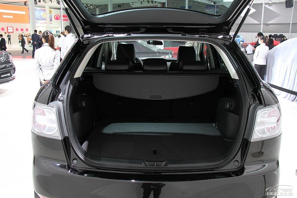 馬自達CX-7(進口)車展高清大圖