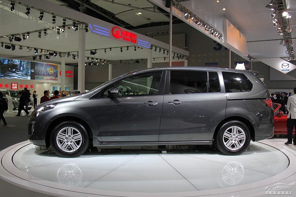 馬自達(dá)8車展高清大圖