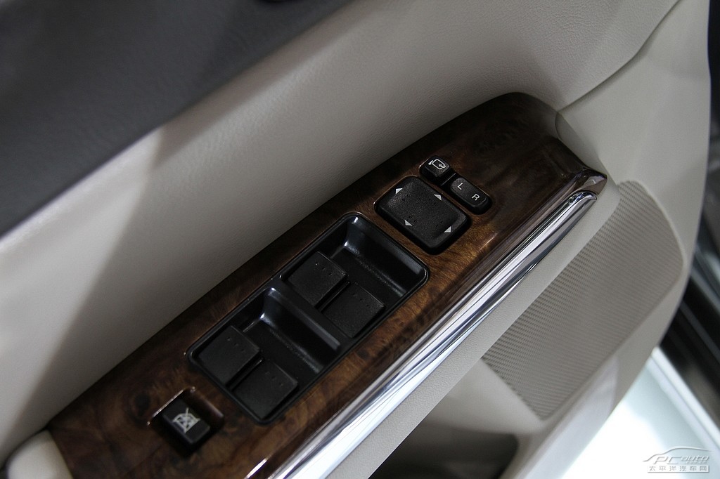 馬自達8車展高清大圖