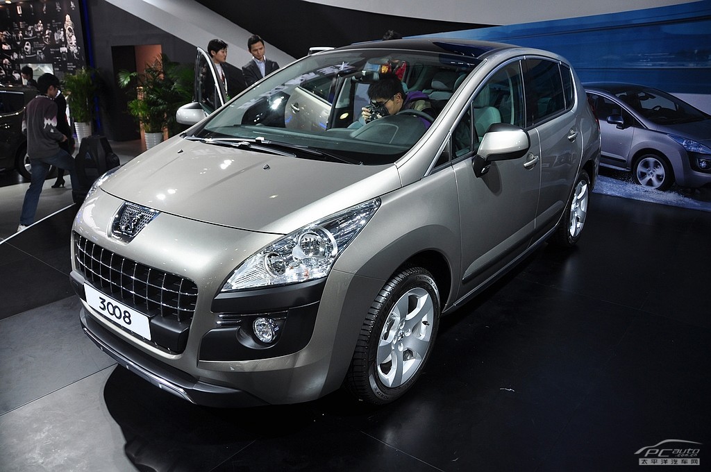 標(biāo)致3008(進(jìn)口)車展高清大圖
