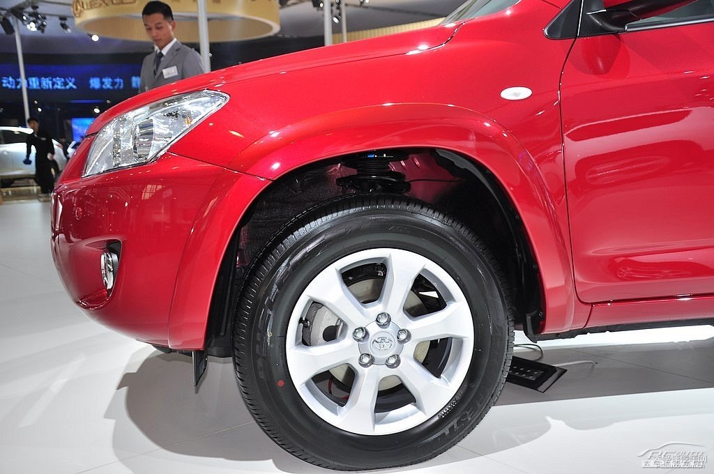 RAV4榮放圖片
