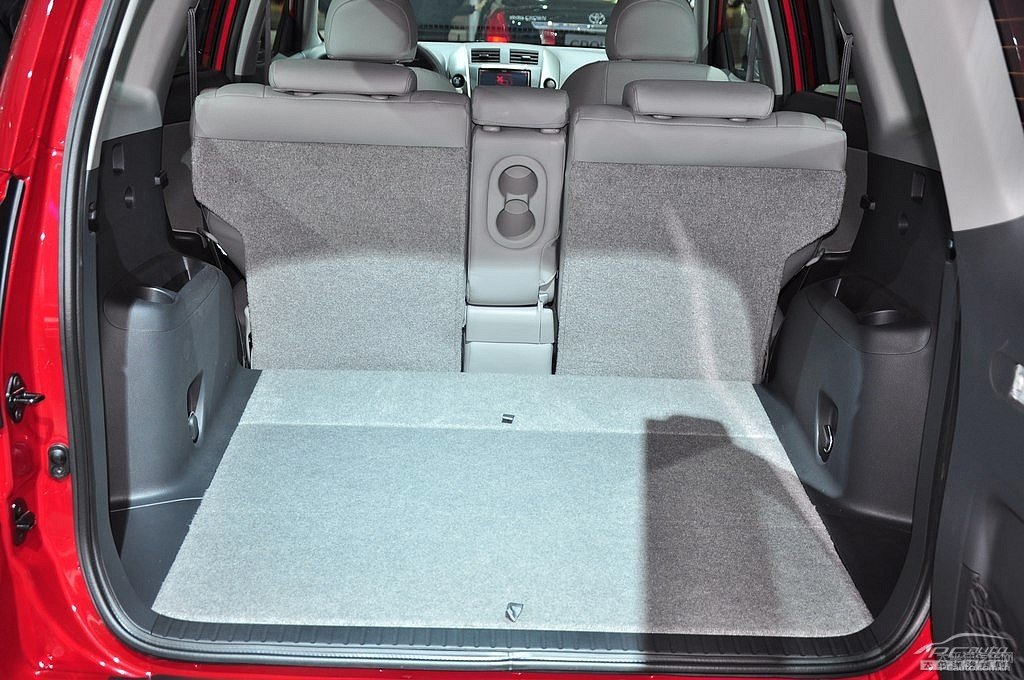 RAV4榮放圖片