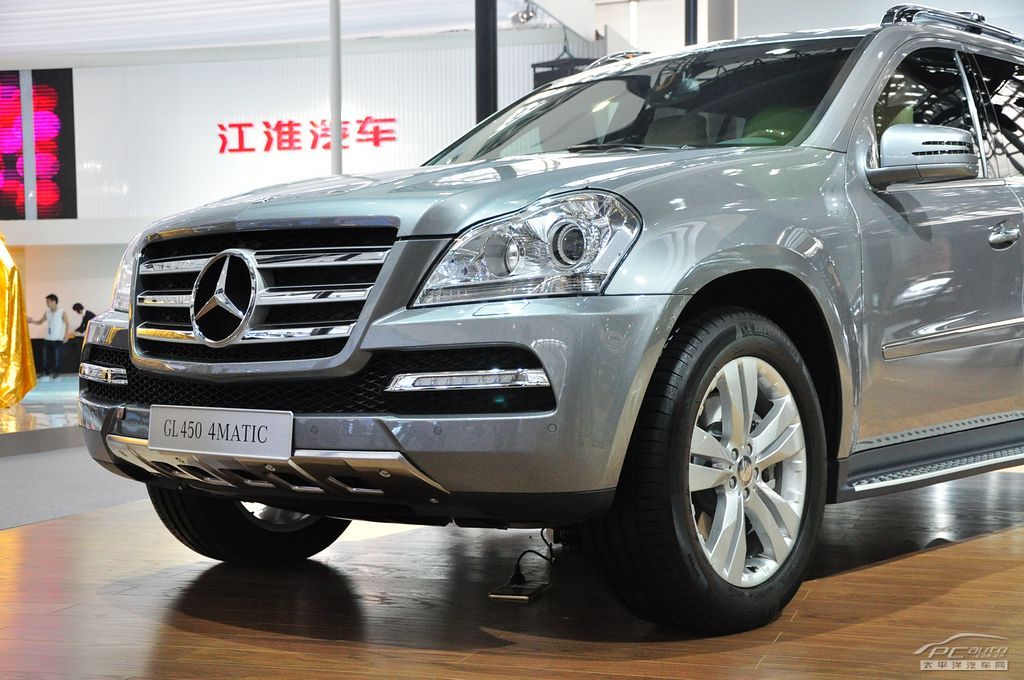 奔馳GL車展高清大圖