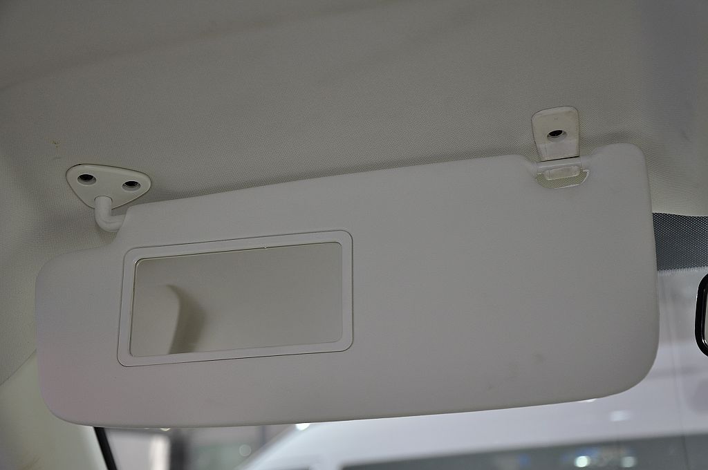 駿捷Cross車展高清大圖