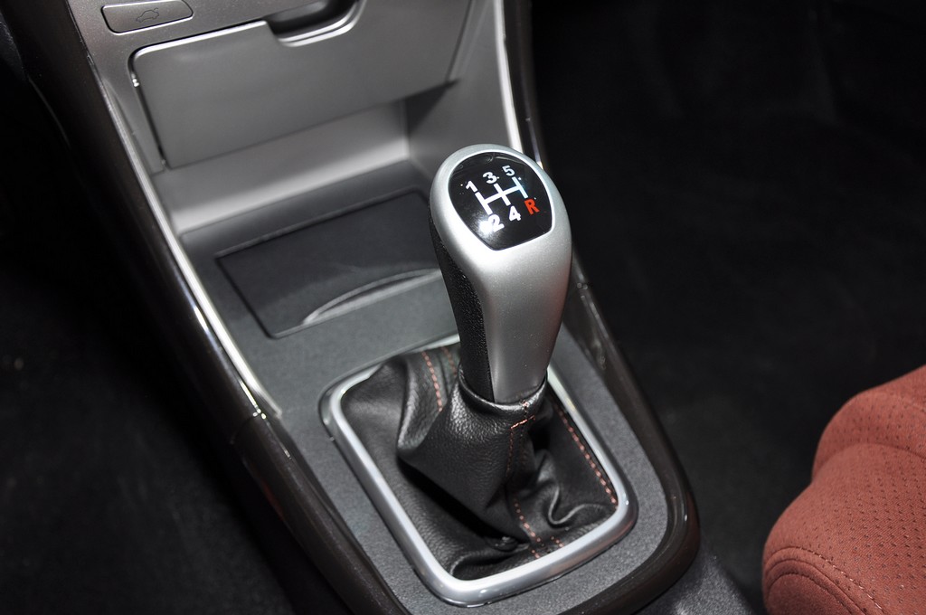 駿捷FSV車展高清大圖