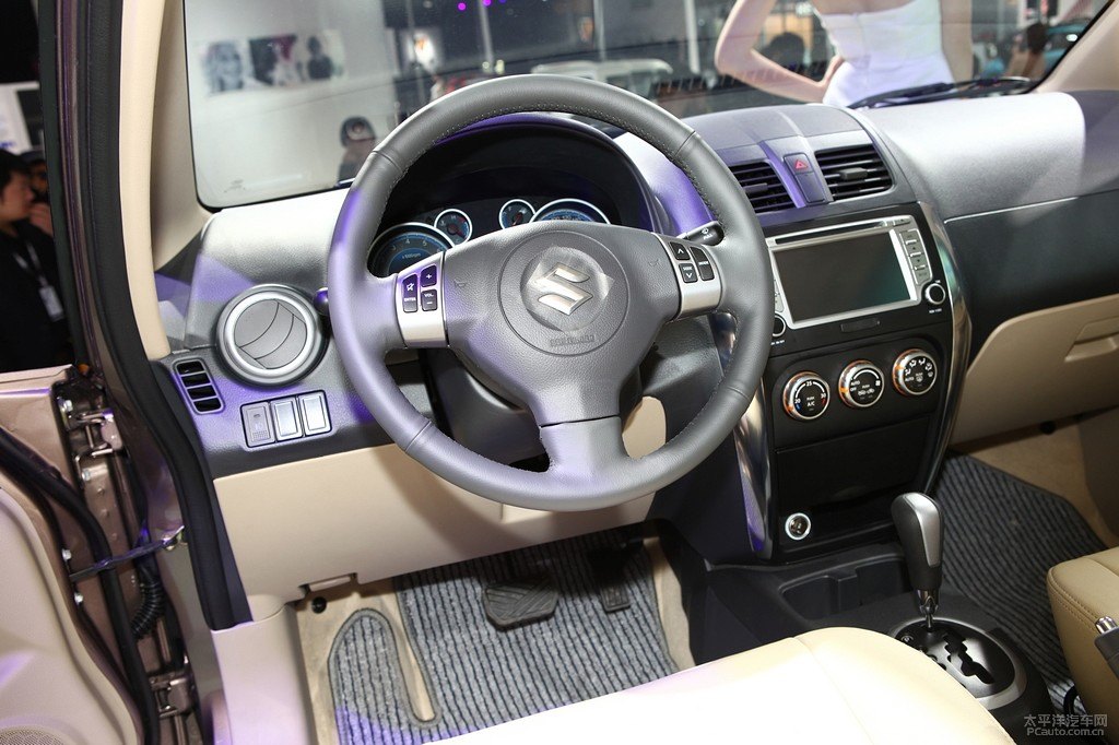 Z(y)SX4DƬ