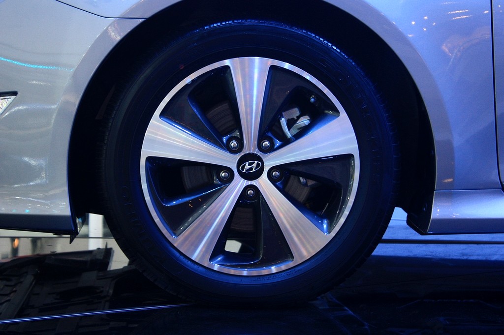 領(lǐng)翔車展高清大圖
