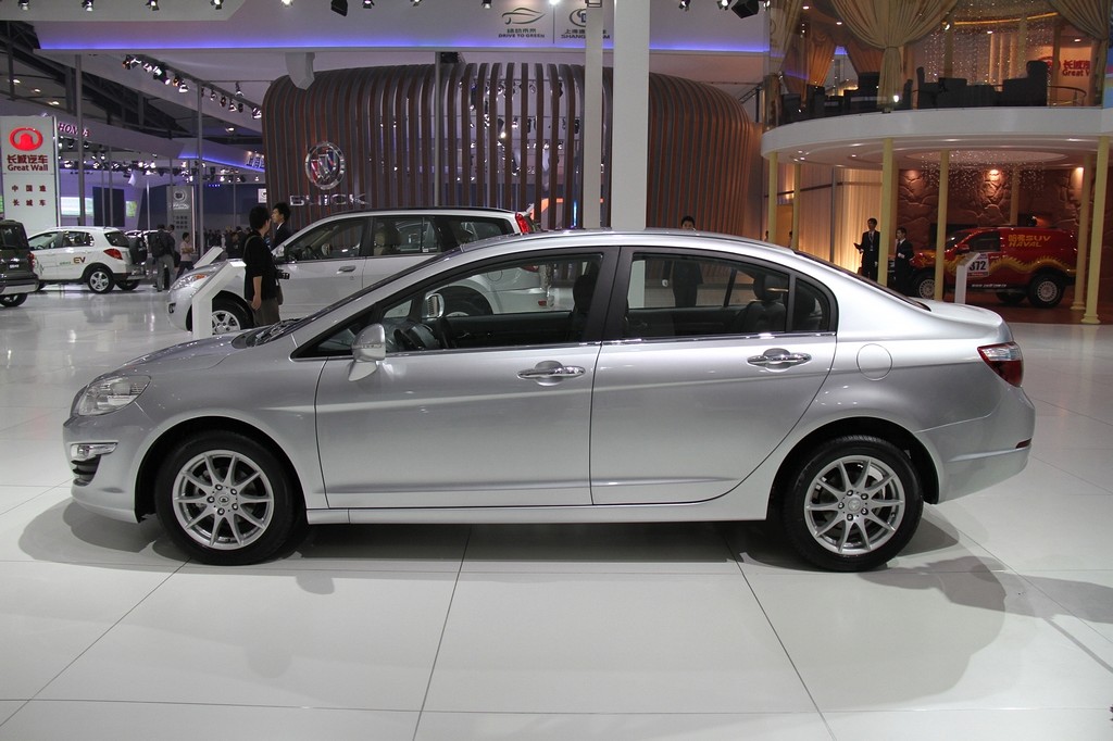 長(zhǎng)城C50車(chē)展高清大圖