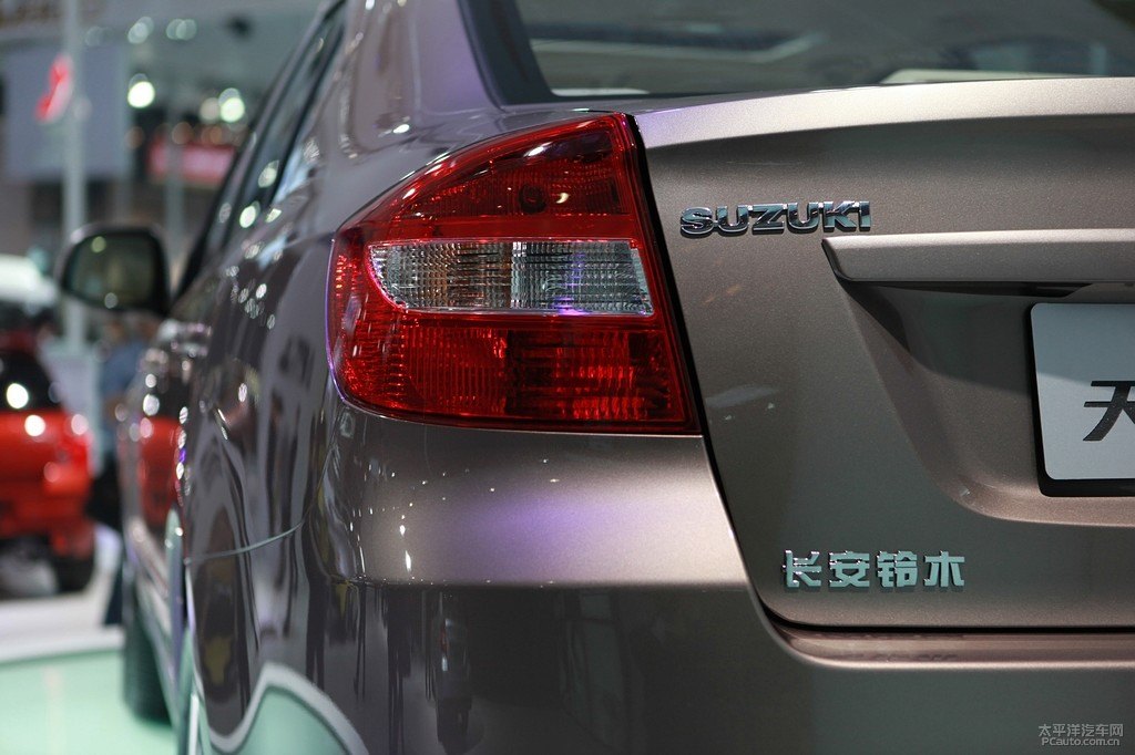 Z(y)SX4DƬ