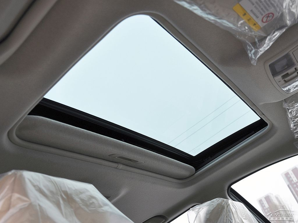 馬自達3(海外)內(nèi)飾高清大圖