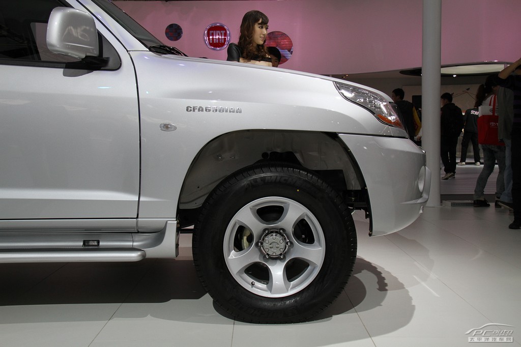 獵豹CS6車展高清大圖