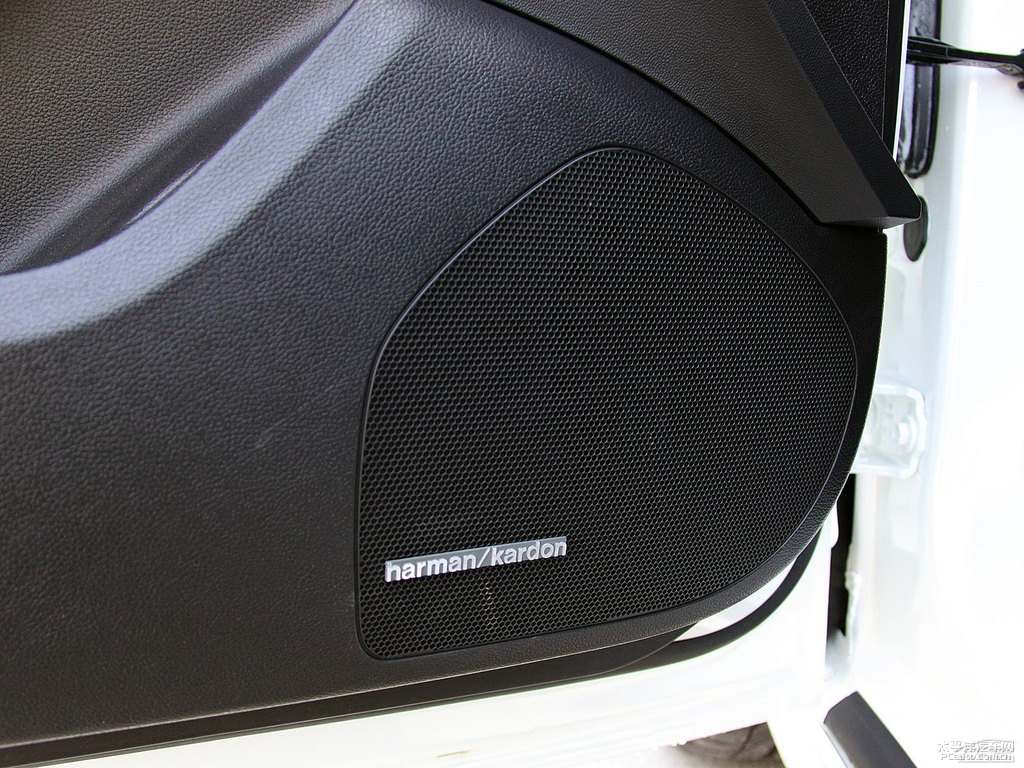 幻白君威內(nèi)飾圖片