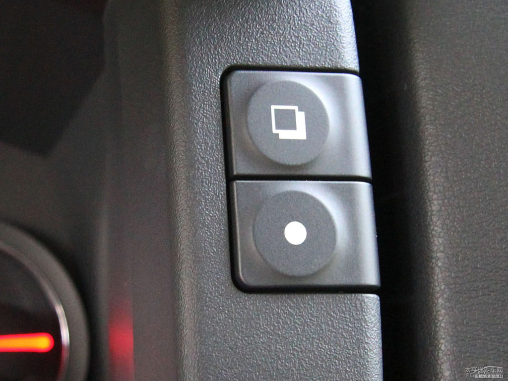 ծa(chn)GT-R(ni)DƬ