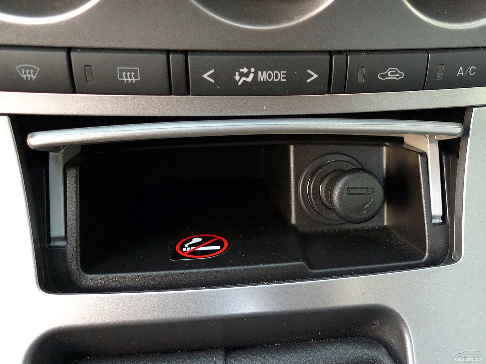 馬自達(dá)3(海外)內(nèi)飾高清大圖