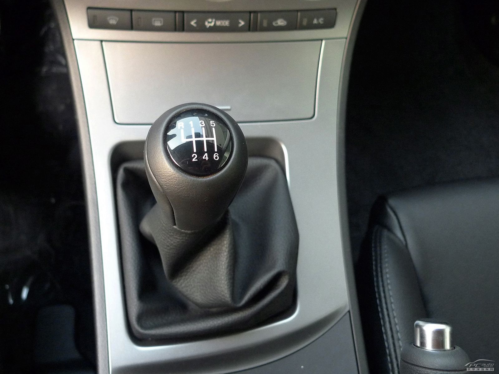 馬自達(dá)3(海外)內(nèi)飾高清大圖