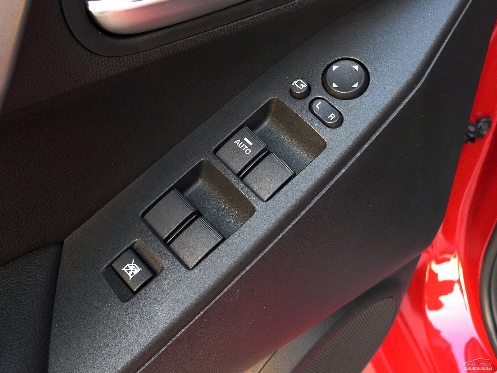 馬自達(dá)3(海外)內(nèi)飾高清大圖