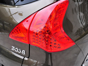 2011款 1.6T 豪華型 2011款 1.6T 豪華型
