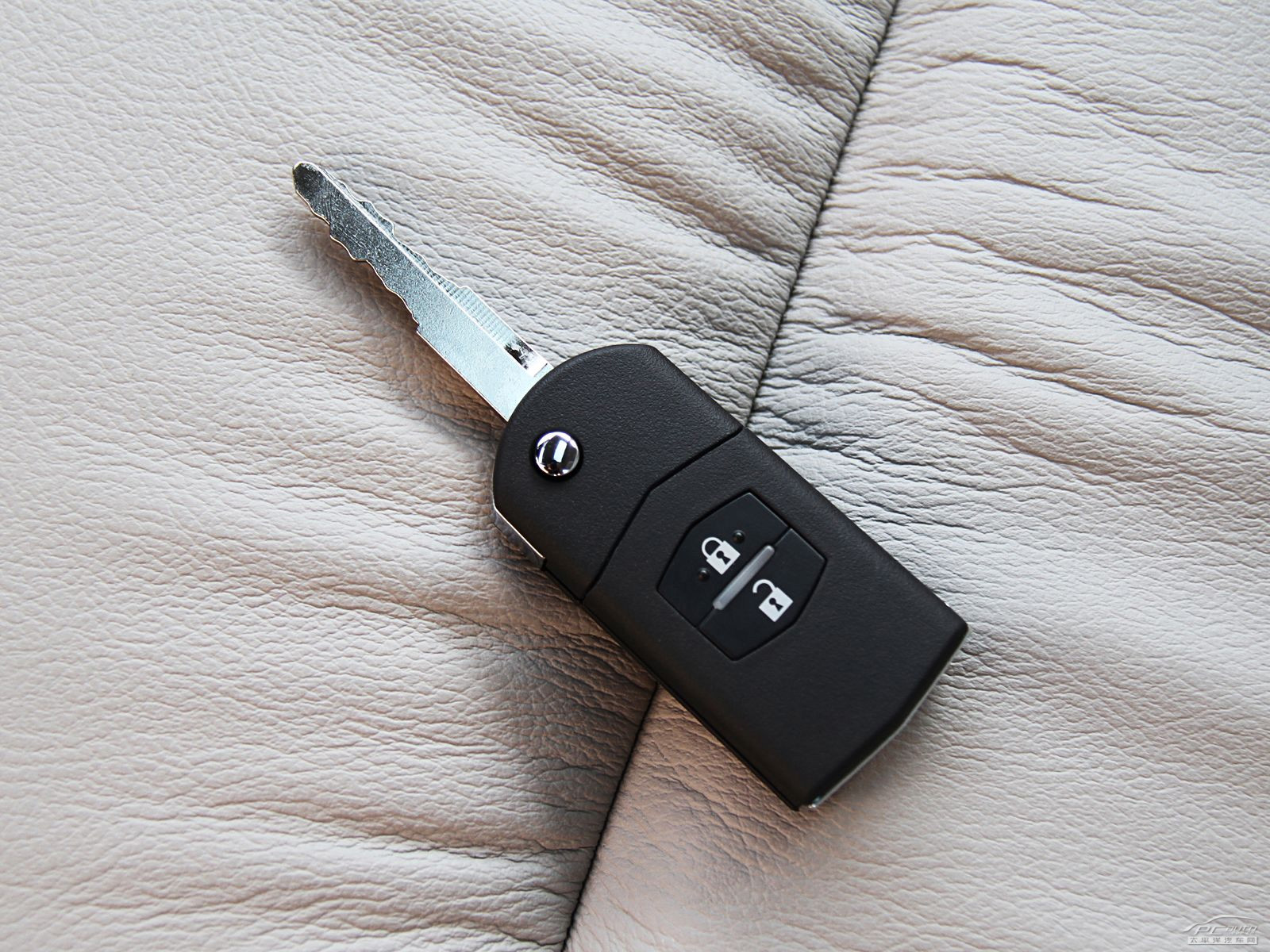 馬自達6細節(jié)高清大圖