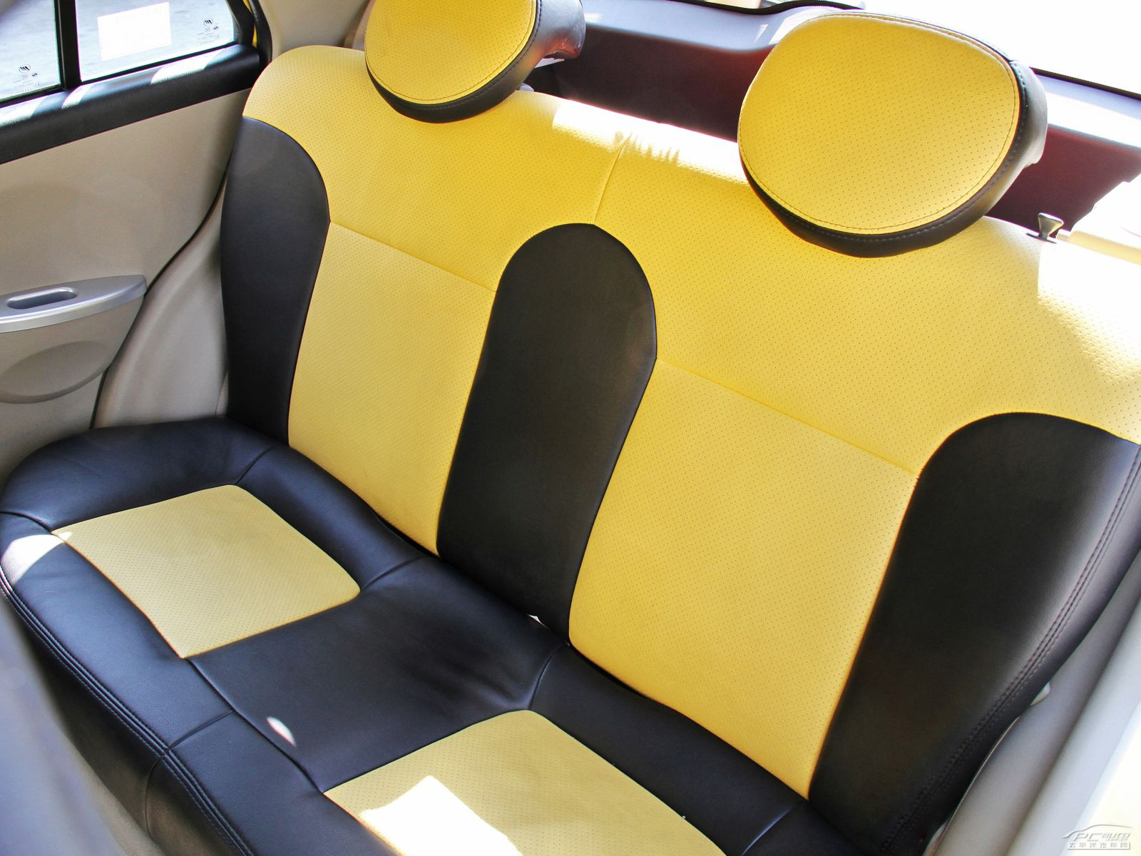 力帆320內飾高清大圖