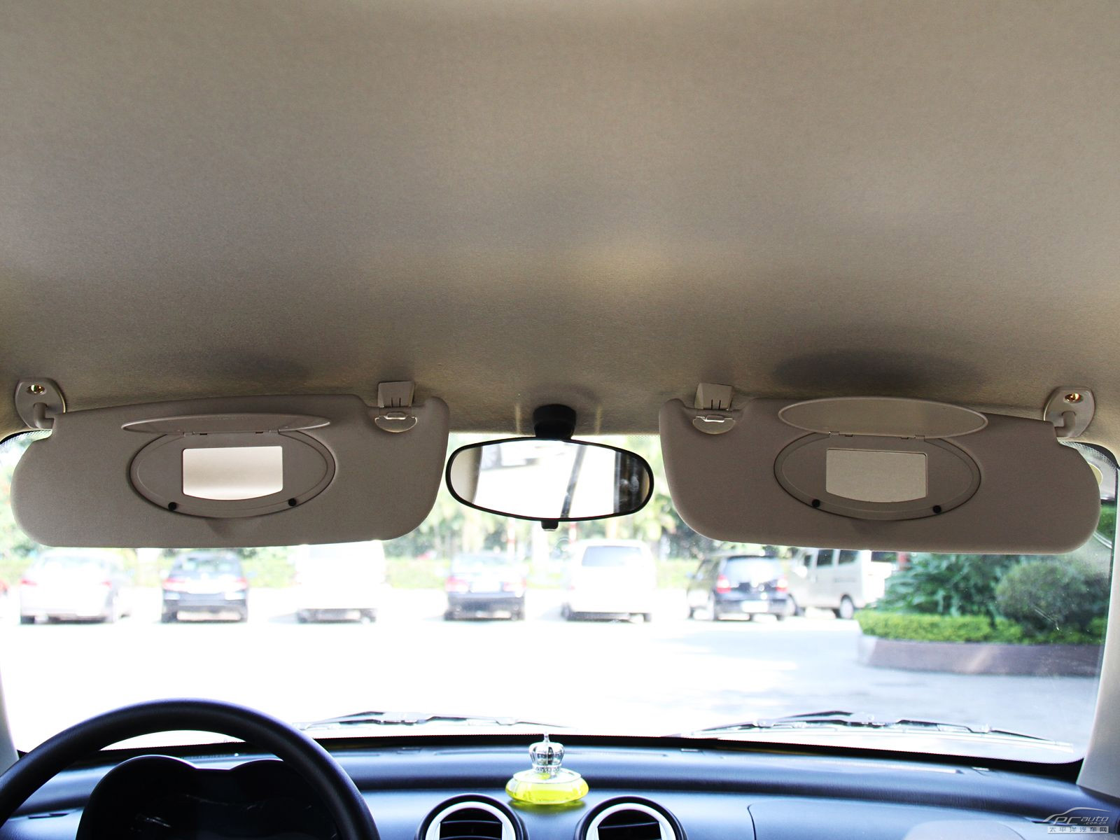 力帆320內(nèi)飾高清大圖