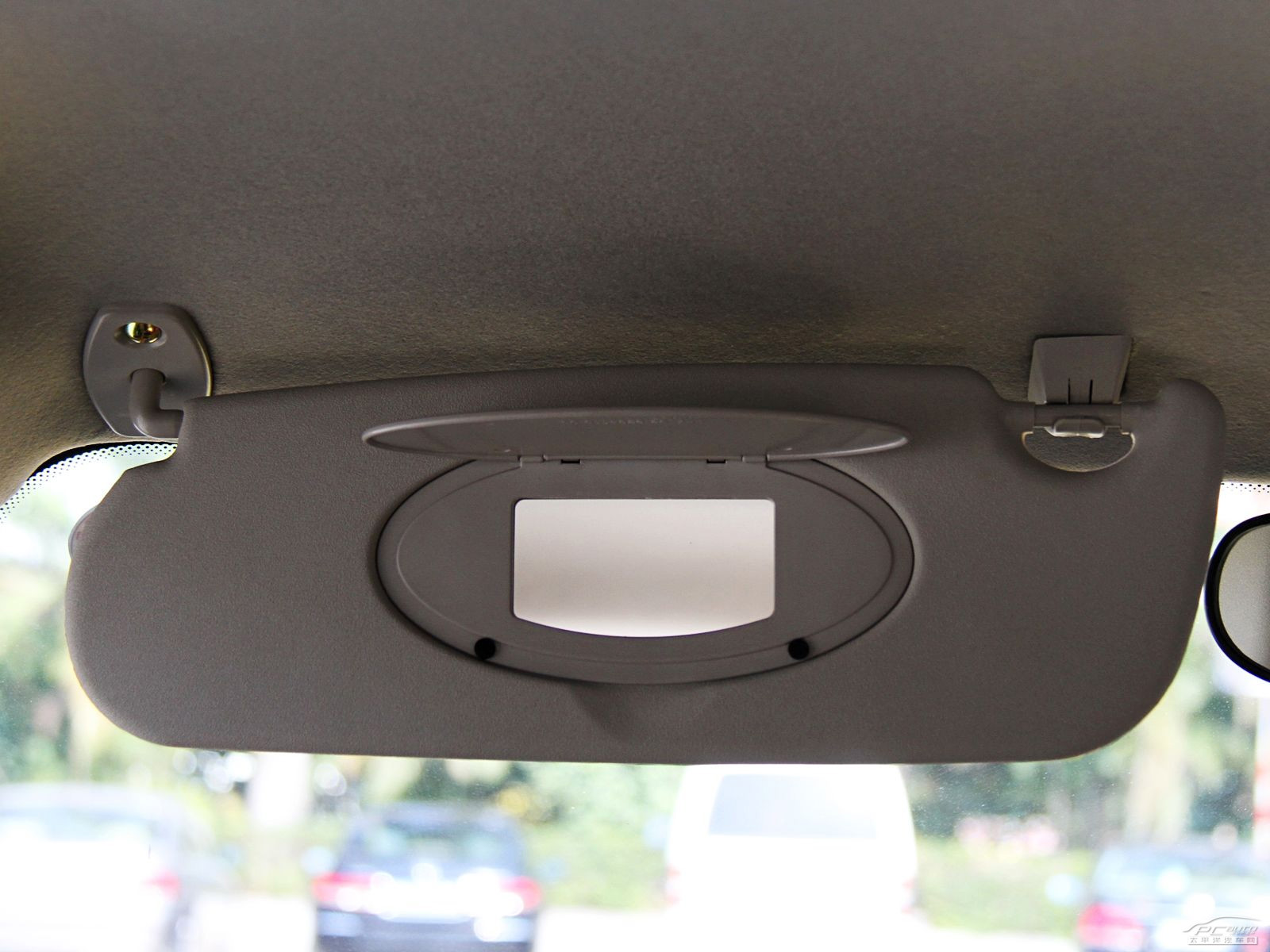 力帆320內(nèi)飾高清大圖